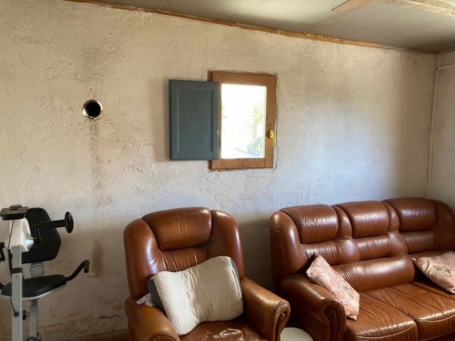1 bedroom Finca/Country House for sale in Tortosa with garage - € 99,000 (Ref: 9909791)
