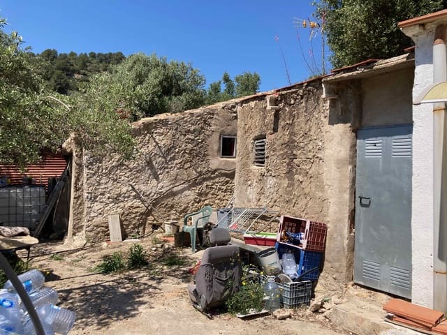 1 bedroom Finca/Country House for sale in Tortosa with garage - € 99,000 (Ref: 9909791)