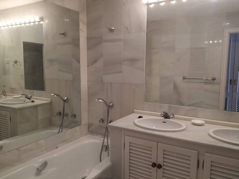 3 bedroom Apartment for sale in Atalaya-Isdabe with pool - € 690,000 (Ref: 9427540)