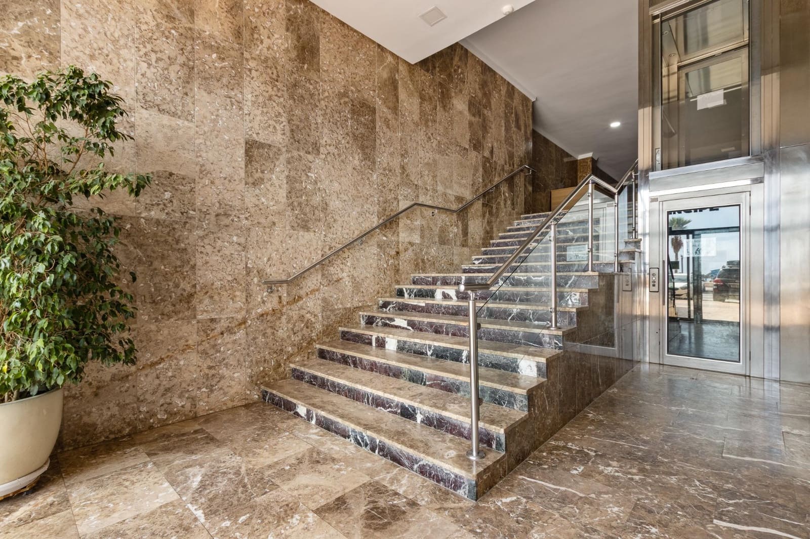 2 slaapkamer Appartement te koop in Fuengirola - € 480.000 (Ref: 9427541)