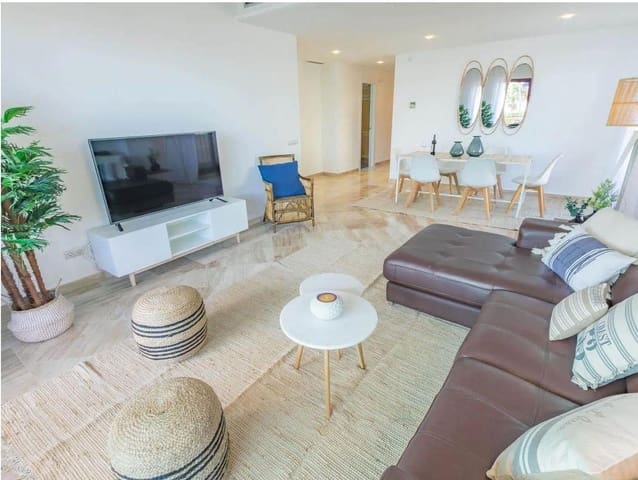 3 makuuhuone Huoneisto myytävänä paikassa San Pedro de Alcantara, Marbella mukana uima-altaan - 999 000 € (Ref: 9427542)