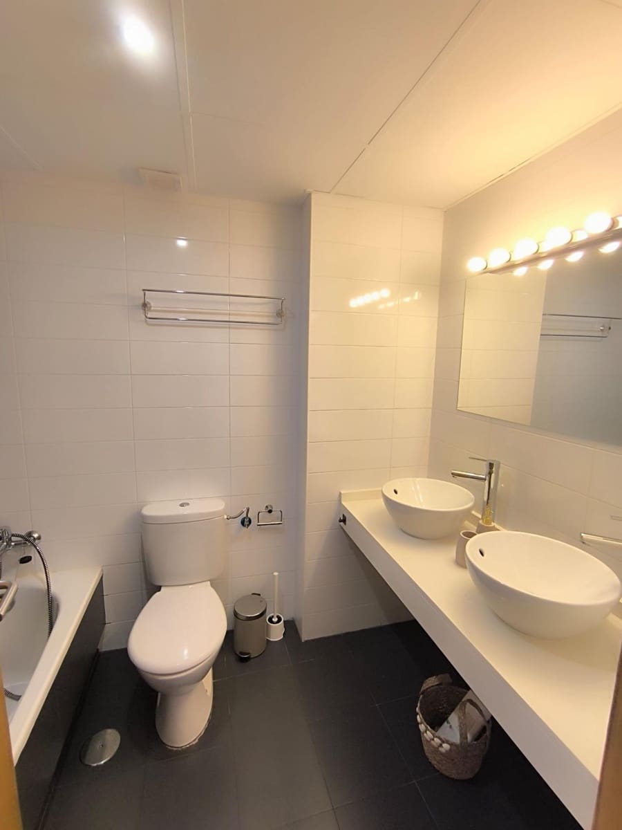 2 sovrum Lägenhet att hyra i Mijas med pool - 1 290 € (Ref: 9427543)