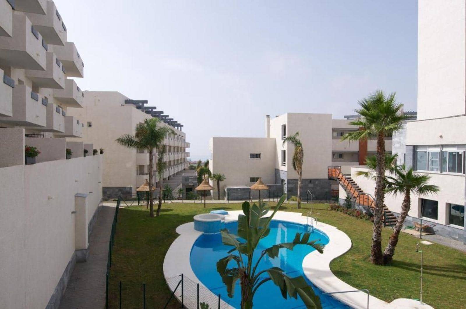 2 sovrum Lägenhet att hyra i Mijas med pool - 1 290 € (Ref: 9427543)