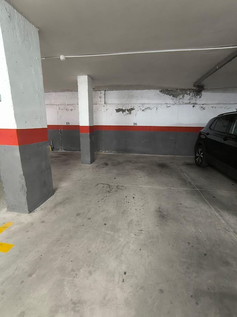 3 bedroom Penthouse for sale in Benalmadena with pool garage - € 388,000 (Ref: 9427544)