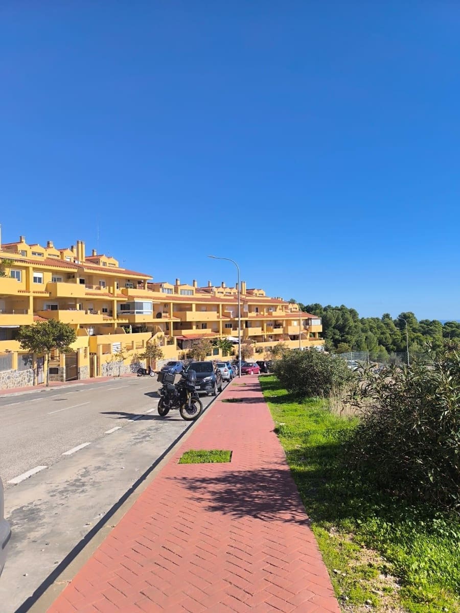 3 bedroom Penthouse for sale in Benalmadena with pool garage - € 388,000 (Ref: 9427544)