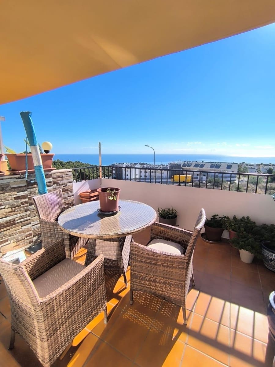 3 bedroom Penthouse for sale in Benalmadena with pool garage - € 388,000 (Ref: 9427544)