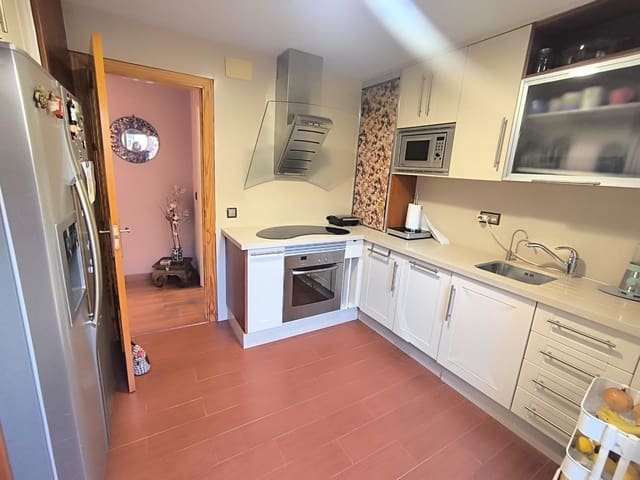 3 soveværelse Rækkehus til salg i Arroyo de la Miel, Benalmádena med swimmingpool garage - € 529.000 (Ref: 9437544)