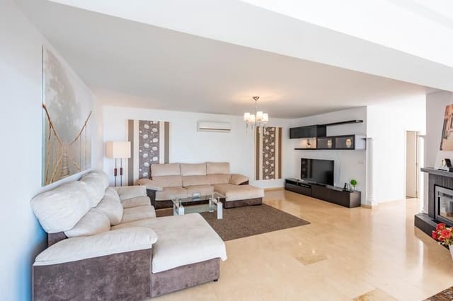 7 sovrum Villa till salu i Mijas med pool garage - 1 349 000 € (Ref: 9449422)