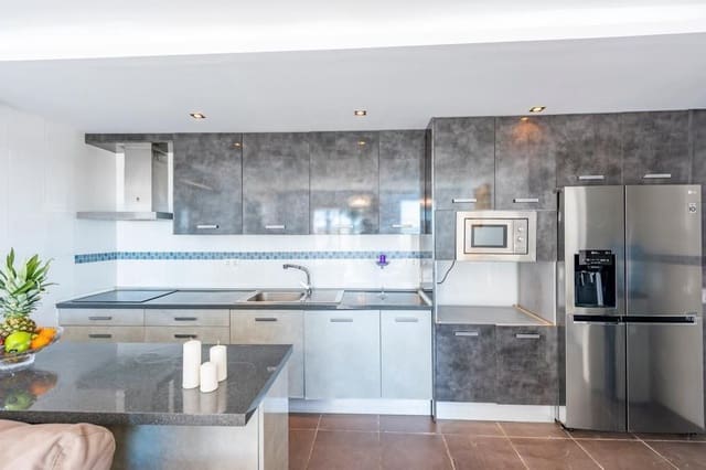 7 sovrum Villa till salu i Mijas med pool garage - 1 349 000 € (Ref: 9449422)