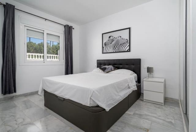 7 sovrum Villa till salu i Mijas med pool garage - 1 349 000 € (Ref: 9449422)