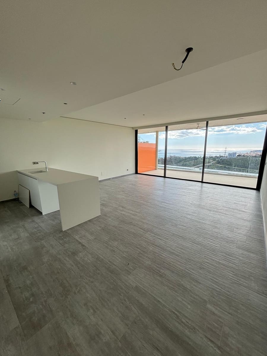 3 soveværelse Lejlighed til leje i Fuengirola med swimmingpool garage - € 3.750 (Ref: 9449424)