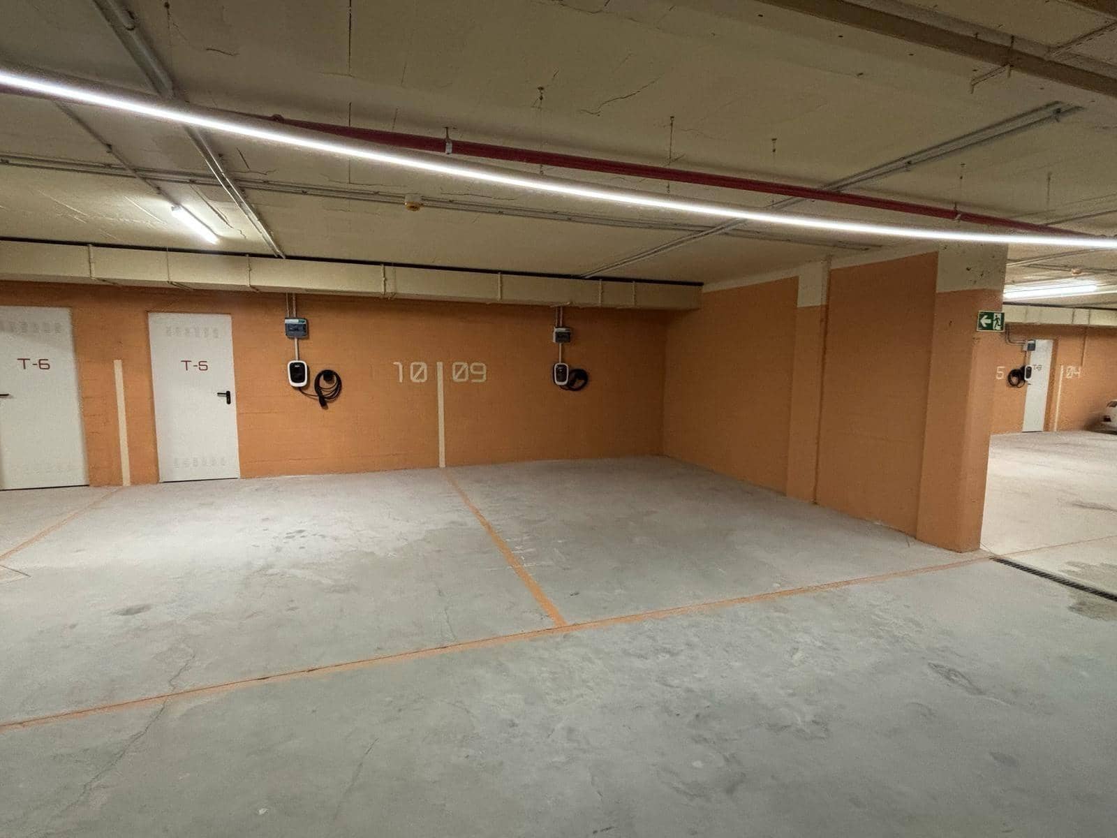 3 soveværelse Lejlighed til leje i Fuengirola med swimmingpool garage - € 3.750 (Ref: 9449424)