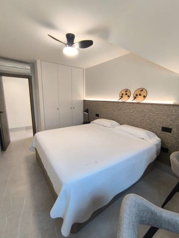 4 sypialnia Penthouse na sprzedaż w Fuengirola z basenem garażem - 1 065 000 € (Ref: 9449426)