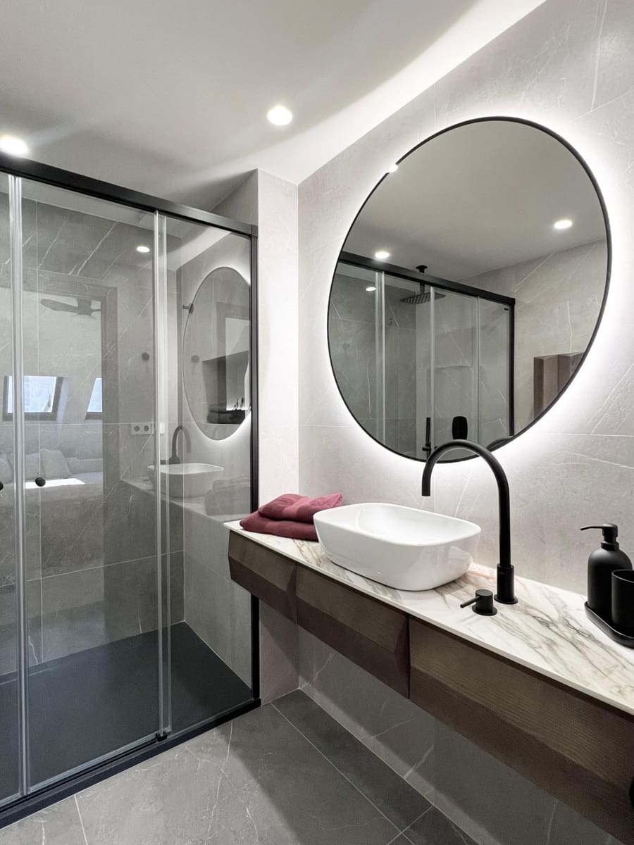 4 sypialnia Penthouse na sprzedaż w Fuengirola z basenem garażem - 1 065 000 € (Ref: 9449426)