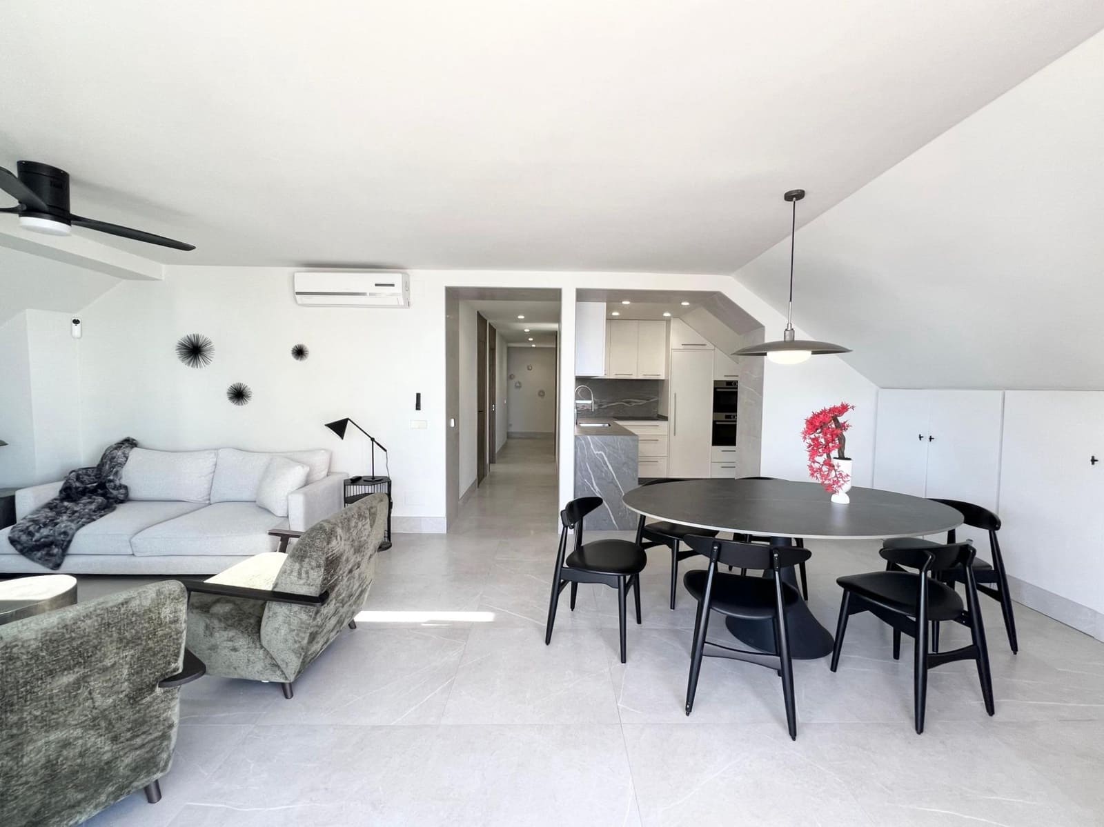 4 sypialnia Penthouse na sprzedaż w Fuengirola z basenem garażem - 1 065 000 € (Ref: 9449426)