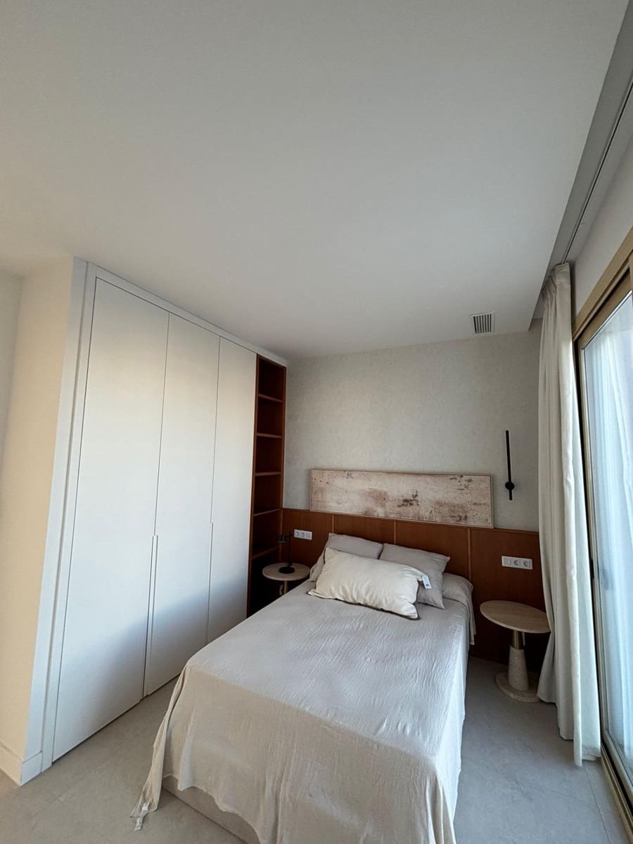 6 bedroom Villa for sale in Fuengirola with pool garage - € 2,580,000 (Ref: 9449429)