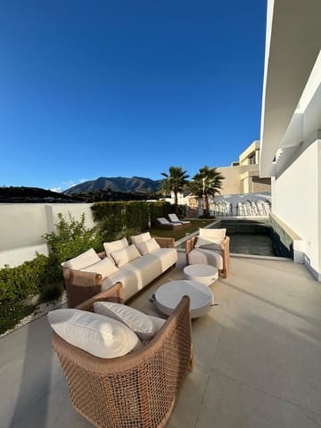 6 bedroom Villa for sale in El Higuerón, Fuengirola with pool garage - € 2,580,000 (Ref: 9449429)