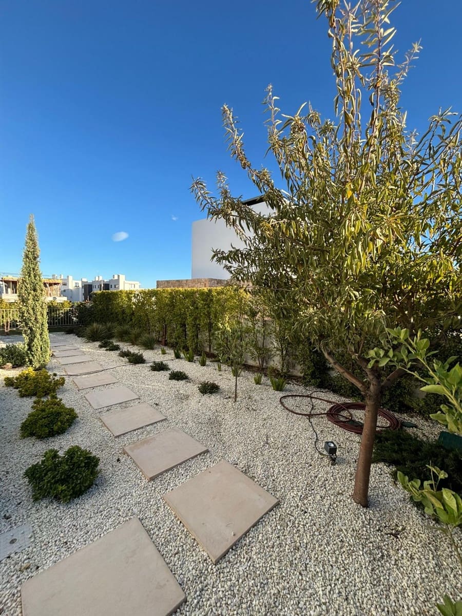 6 bedroom Villa for sale in Fuengirola with pool garage - € 2,580,000 (Ref: 9449429)