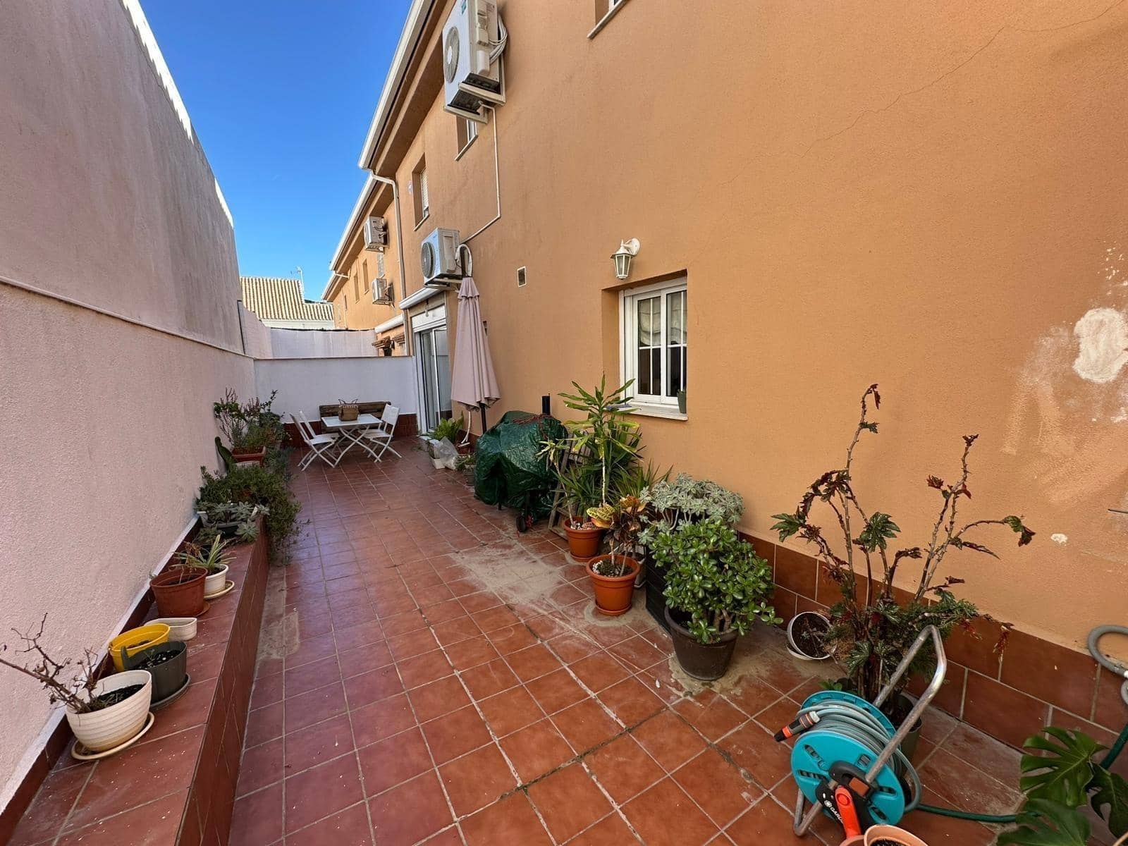 3 makuuhuone Rivitalo myytävänä paikassa Las Canadas mukana uima-altaan 
autotalli - 439 500 € (Ref: 9456384)