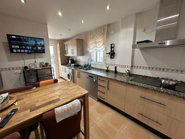 3 chambre Villa/Maison Mitoyenne à vendre à Las Cañadas, Mijas avec piscine garage - 439 500 € (Ref: 9456384)