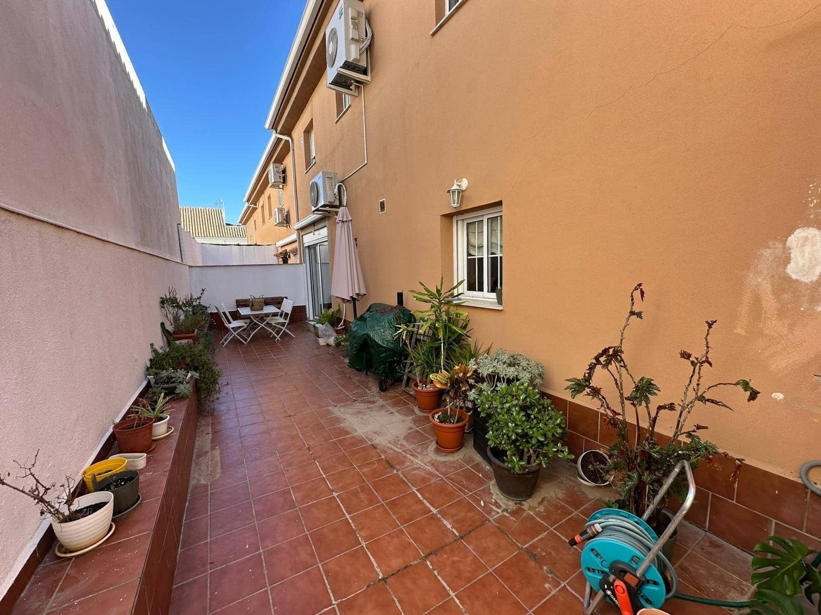 3 makuuhuone Rivitalo myytävänä paikassa Las Canadas mukana uima-altaan 
autotalli - 439 500 € (Ref: 9456384)