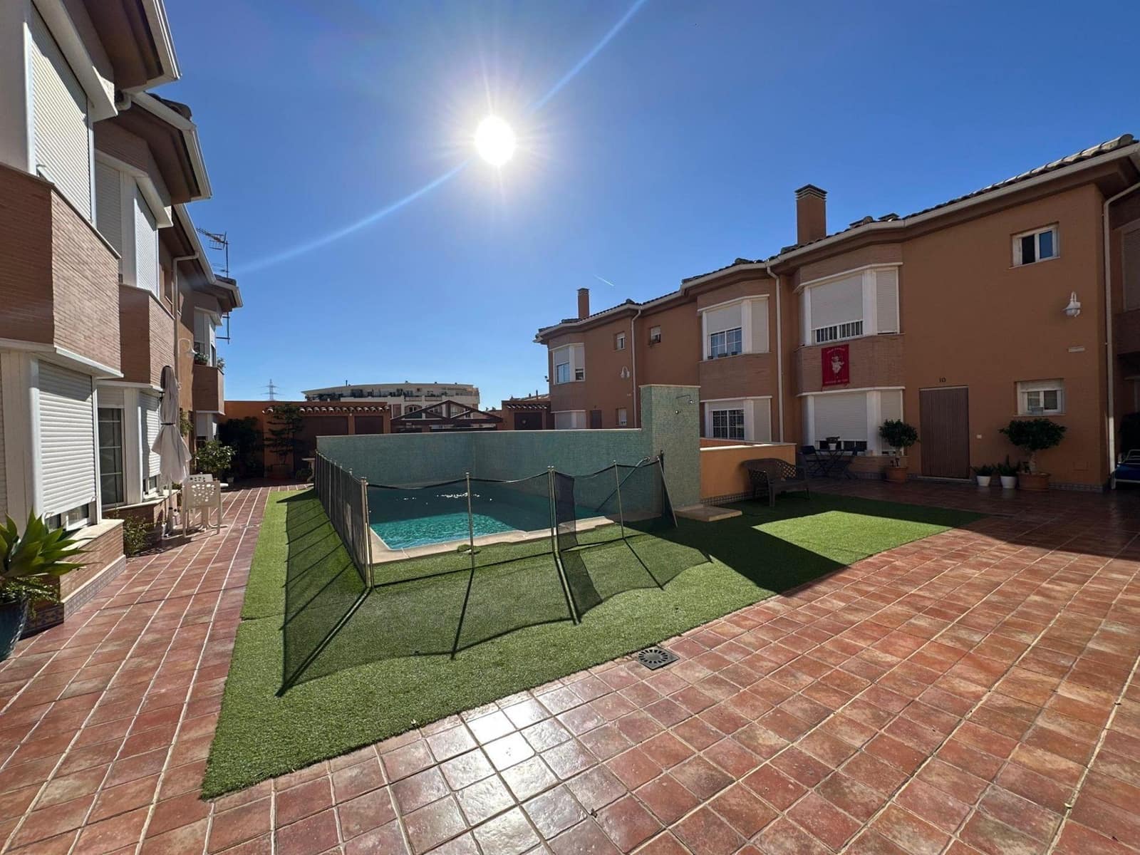 3 makuuhuone Rivitalo myytävänä paikassa Las Canadas mukana uima-altaan 
autotalli - 439 500 € (Ref: 9456384)