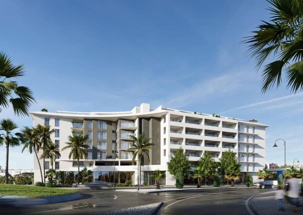 Apartamento de 3 habitaciones en Fuengirola en venta con piscina garaje - 360.950 € (Ref: 9456386)