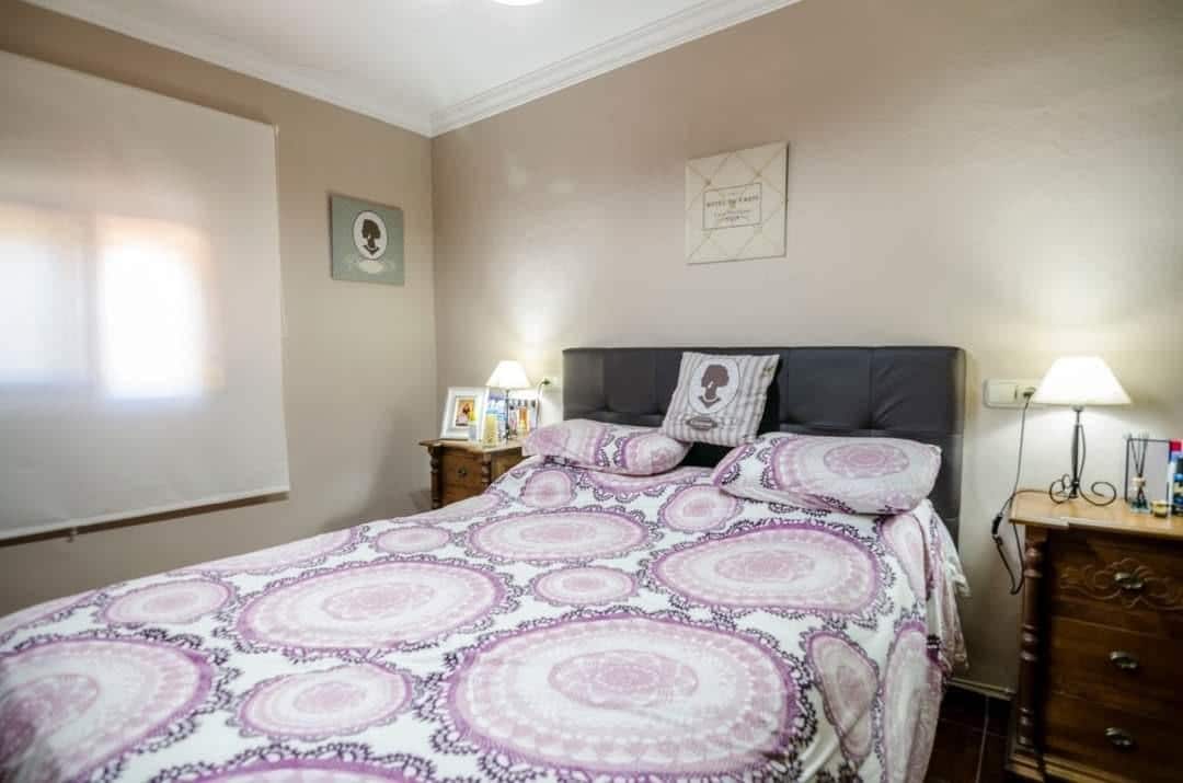 2 soverom Finca/Herregård til salgs i Entrerrios med garasje - € 510 900 (Ref: 9456389)