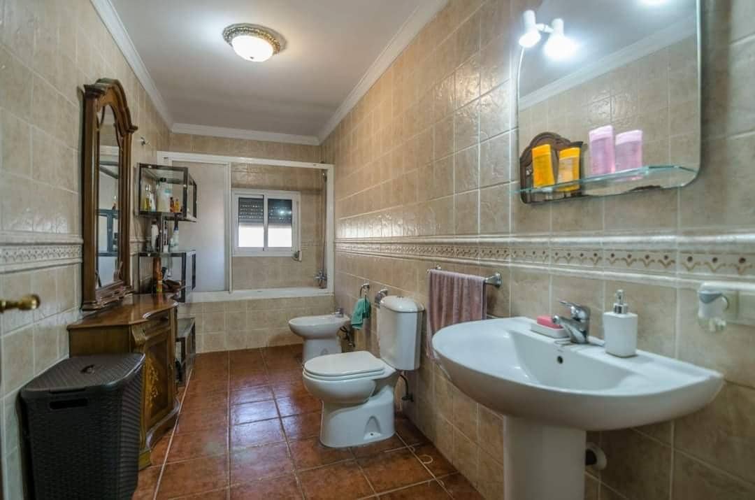 2 soverom Finca/Herregård til salgs i Entrerrios med garasje - € 510 900 (Ref: 9456389)