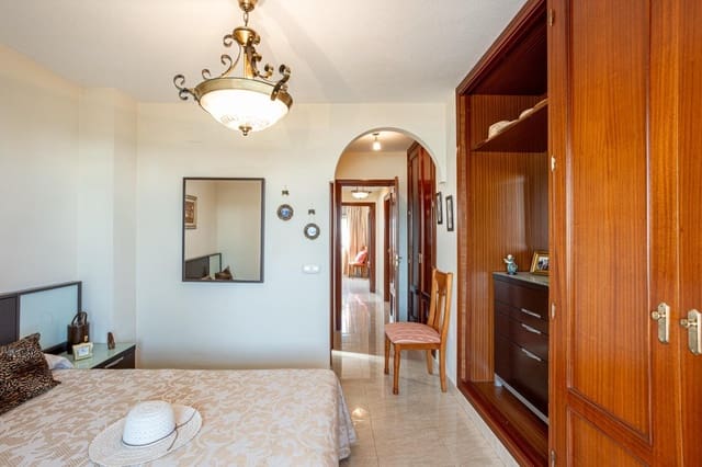 3 quarto Apartamento para venda em Fuengirola com piscina garagem - 599 000 € (Ref: 9456395)