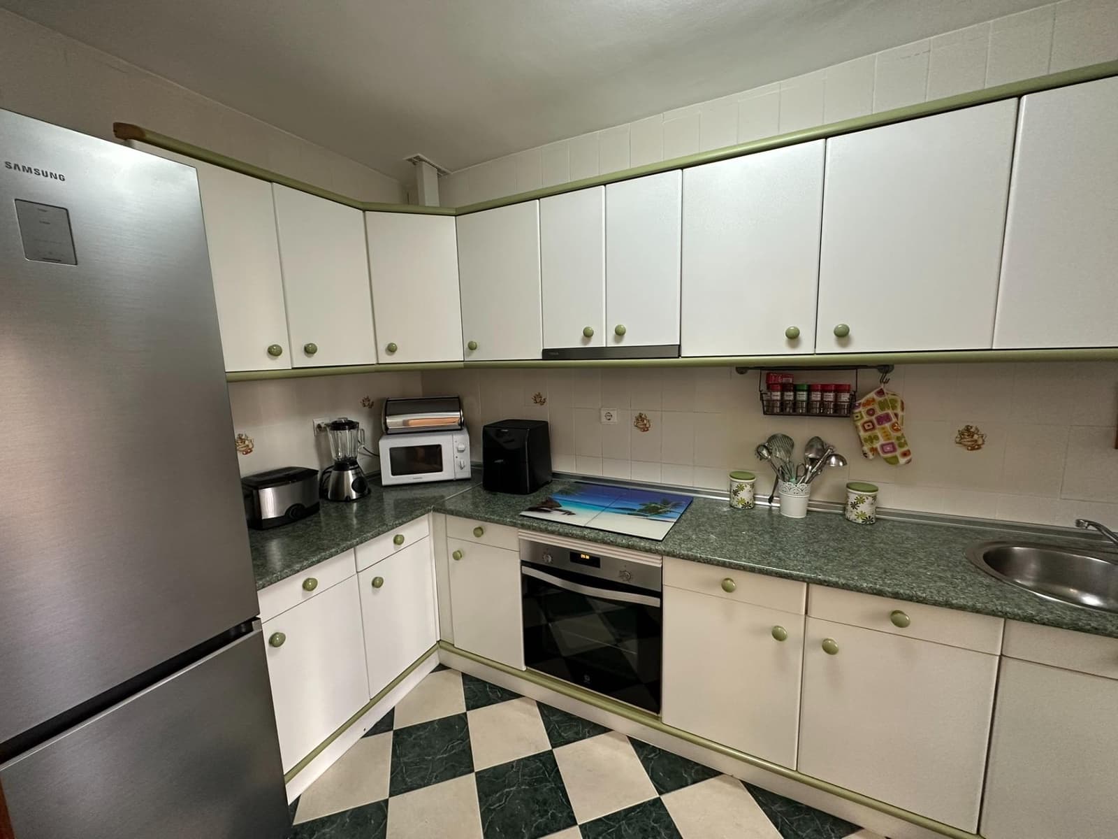 3 soverom Leilighet til salgs i Fuengirola med svømmebasseng garasje - € 360 000 (Ref: 9456398)