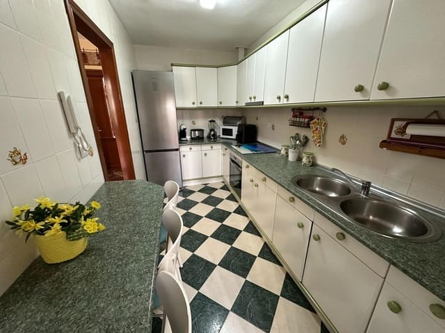 3 soverom Leilighet til salgs i Fuengirola med svømmebasseng garasje - € 360 000 (Ref: 9456398)