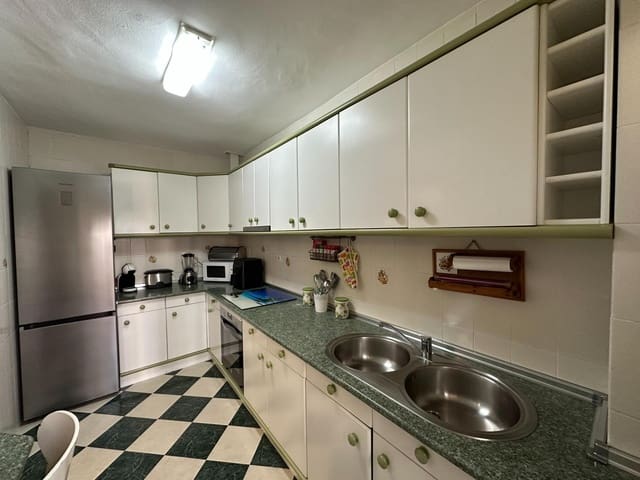 3 soverom Leilighet til salgs i Fuengirola med svømmebasseng garasje - € 360 000 (Ref: 9456398)