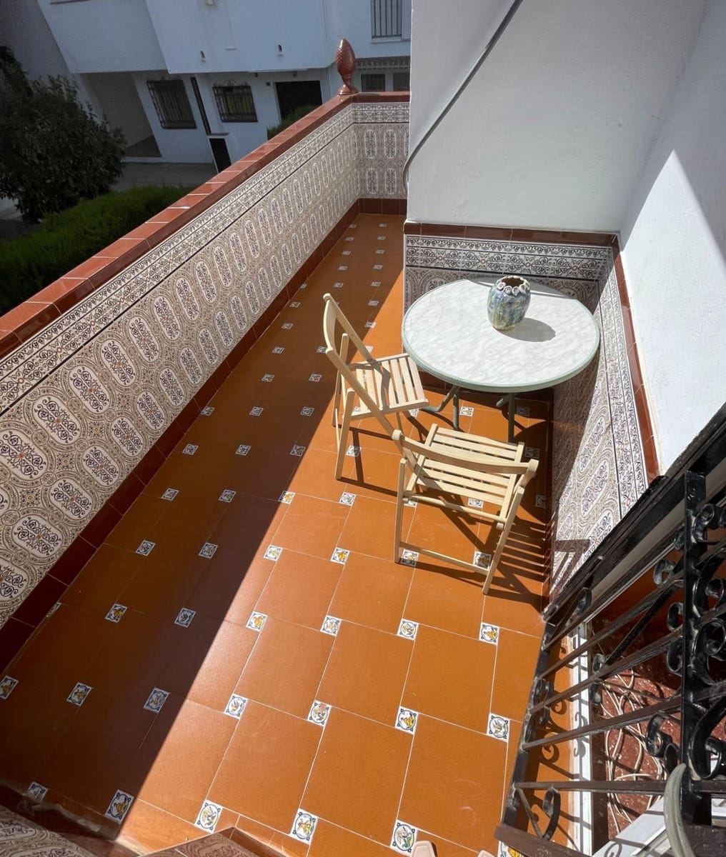 4 slaapkamer Halfvrijstaande villa te koop in Mijas Costa - € 399.000 (Ref: 9456408)