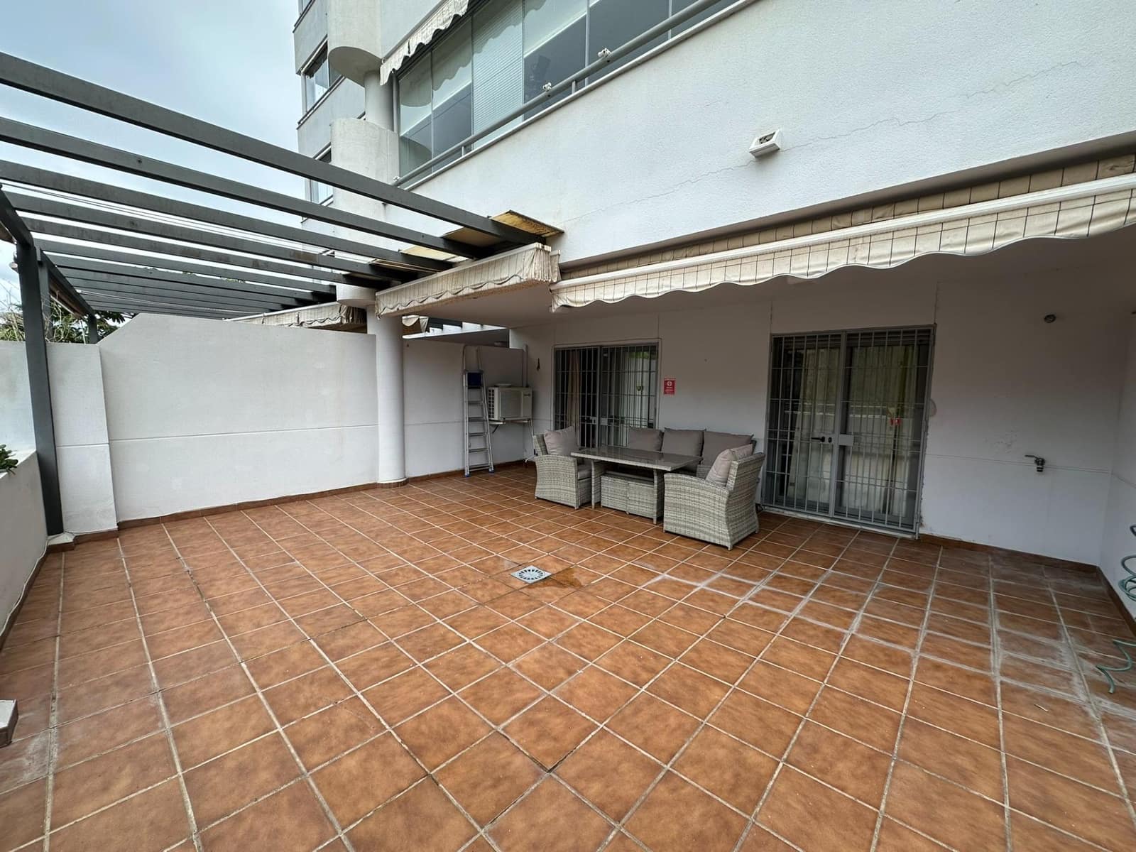 2 quarto Apartamento para arrendar em Fuengirola com piscina garagem - 1 300 € (Ref: 9466030)