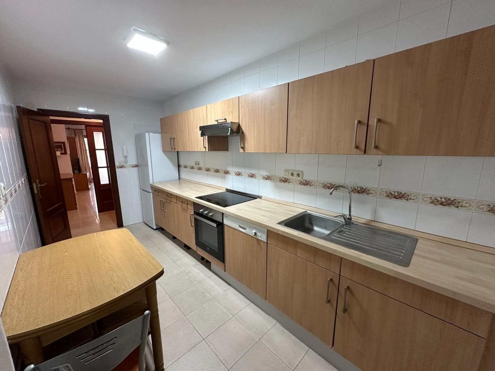 2 quarto Apartamento para arrendar em Fuengirola com piscina garagem - 1 300 € (Ref: 9466030)