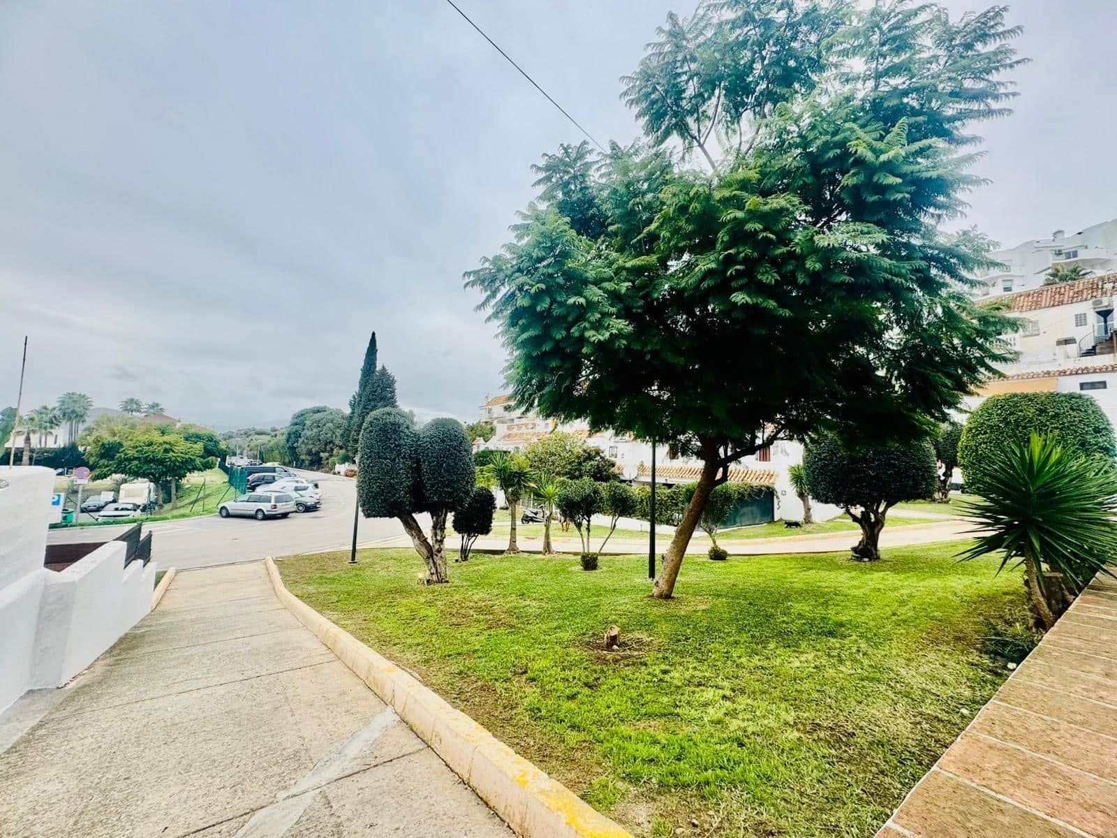 3 quarto Moradia Geminada para venda em Mijas Golf com piscina - 373 000 € (Ref: 9476221)