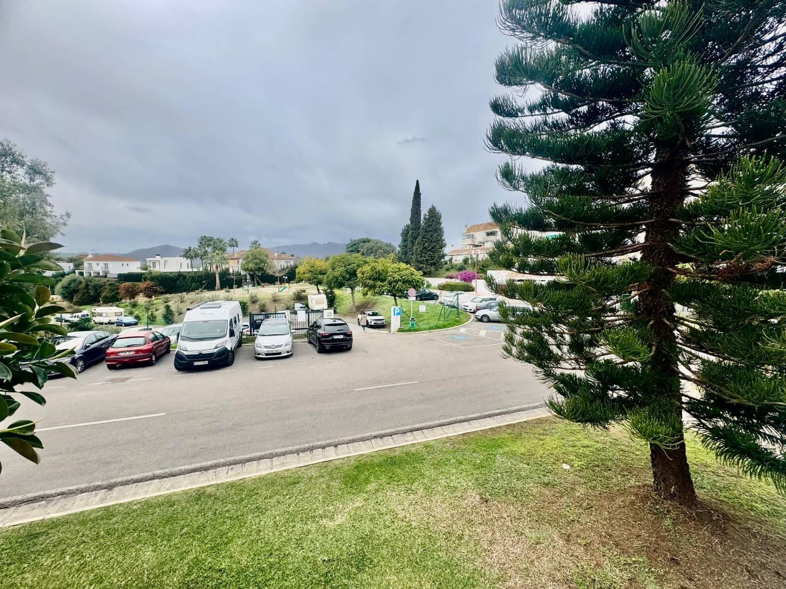 3 quarto Moradia Geminada para venda em Mijas Golf com piscina - 373 000 € (Ref: 9476221)