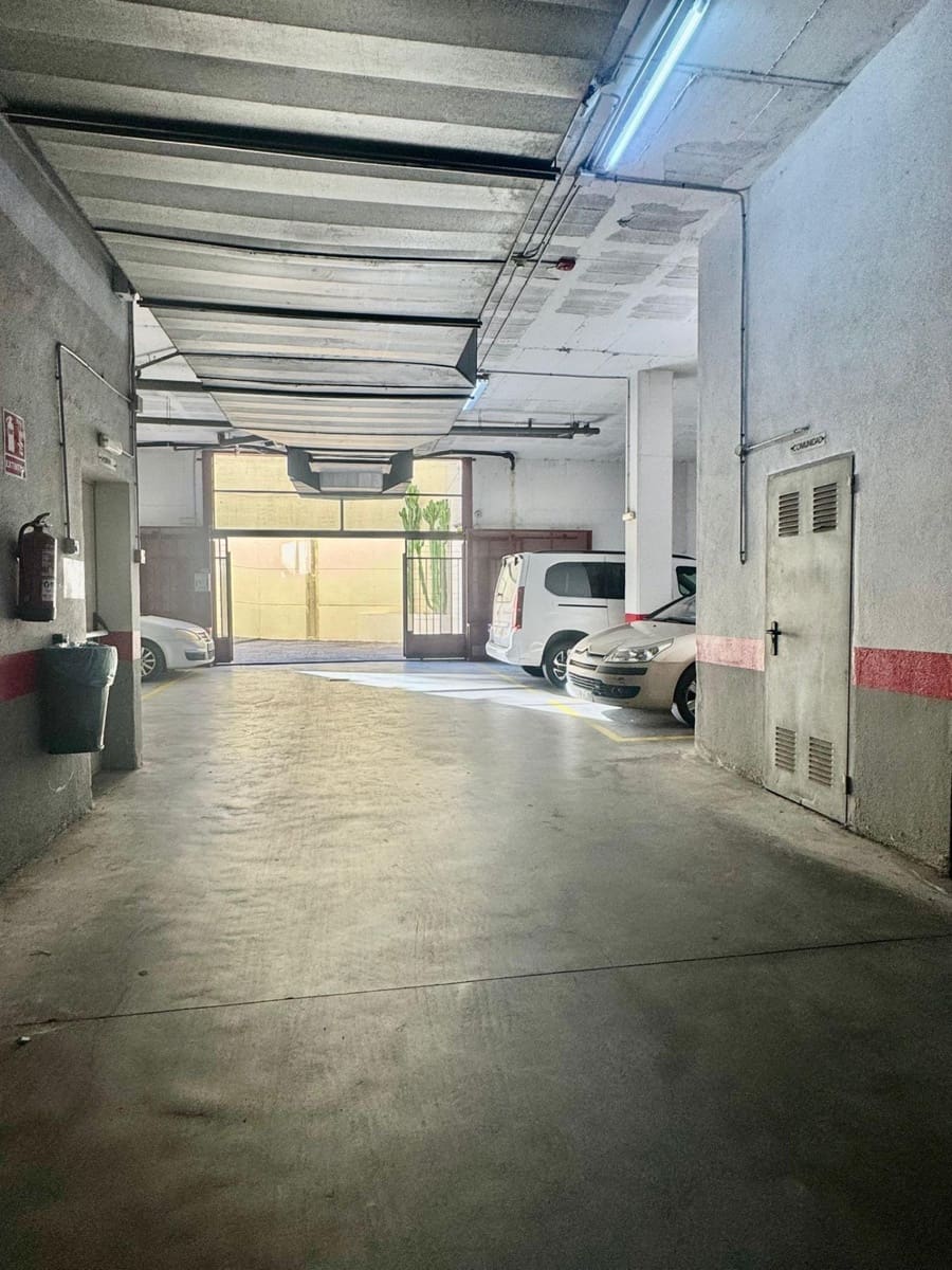 3 sovrum Lägenhet till salu i La Cala Hills med pool garage - 375 000 € (Ref: 9485315)