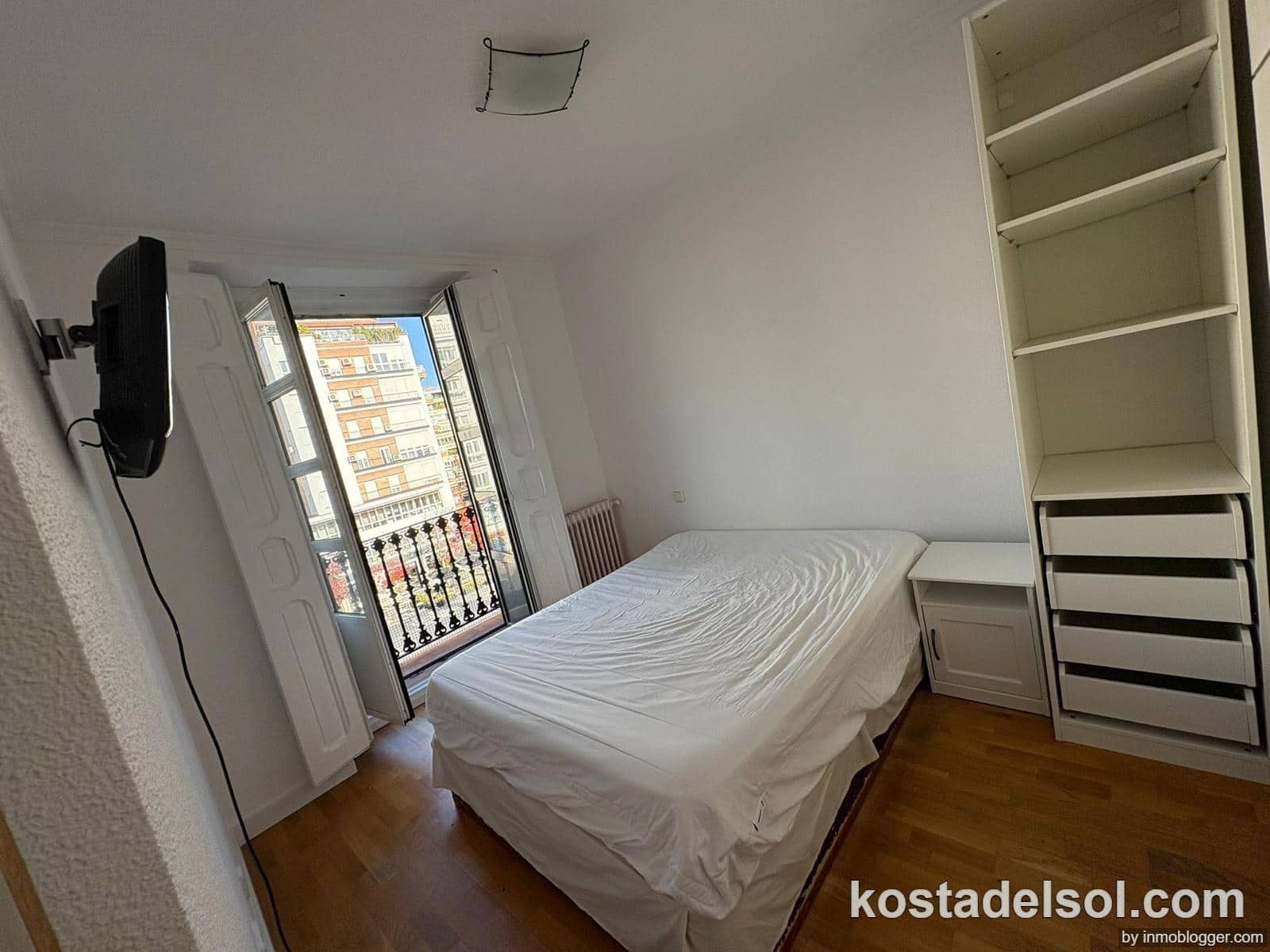 2 soverom Leilighet til leie i Madrid by - € 2 450 (Ref: 9486457)