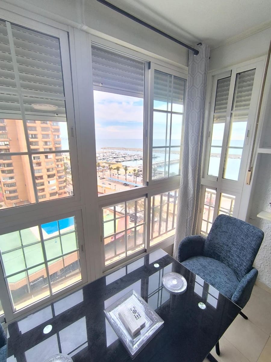1 bedroom Studio for rent in Fuengirola - € 950 (Ref: 9504399)