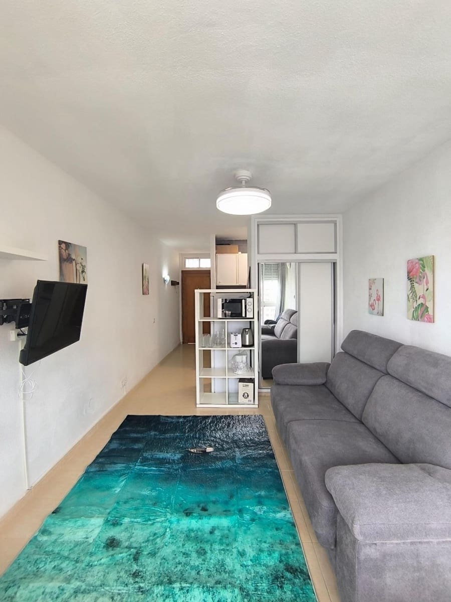 1 bedroom Studio for rent in Fuengirola - € 950 (Ref: 9504399)