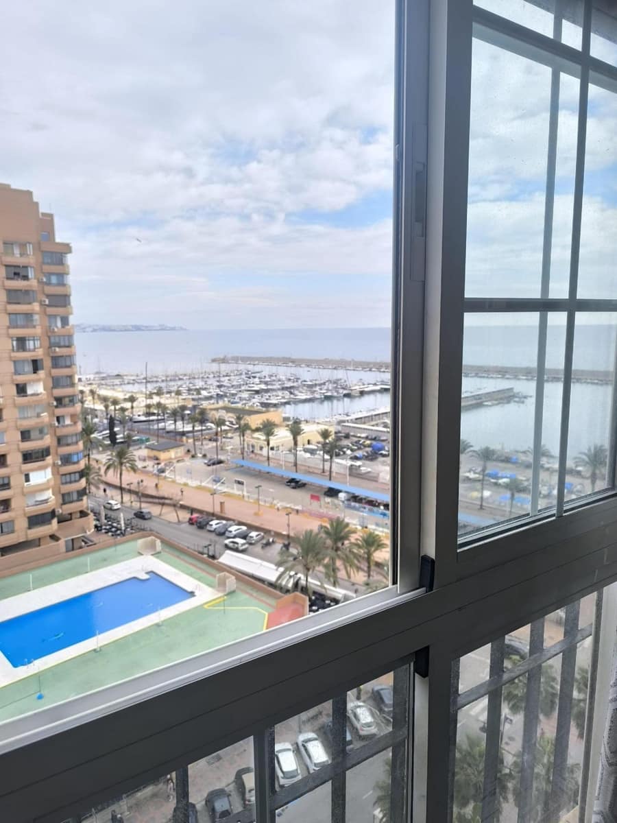 1 bedroom Studio for rent in Fuengirola - € 950 (Ref: 9504399)