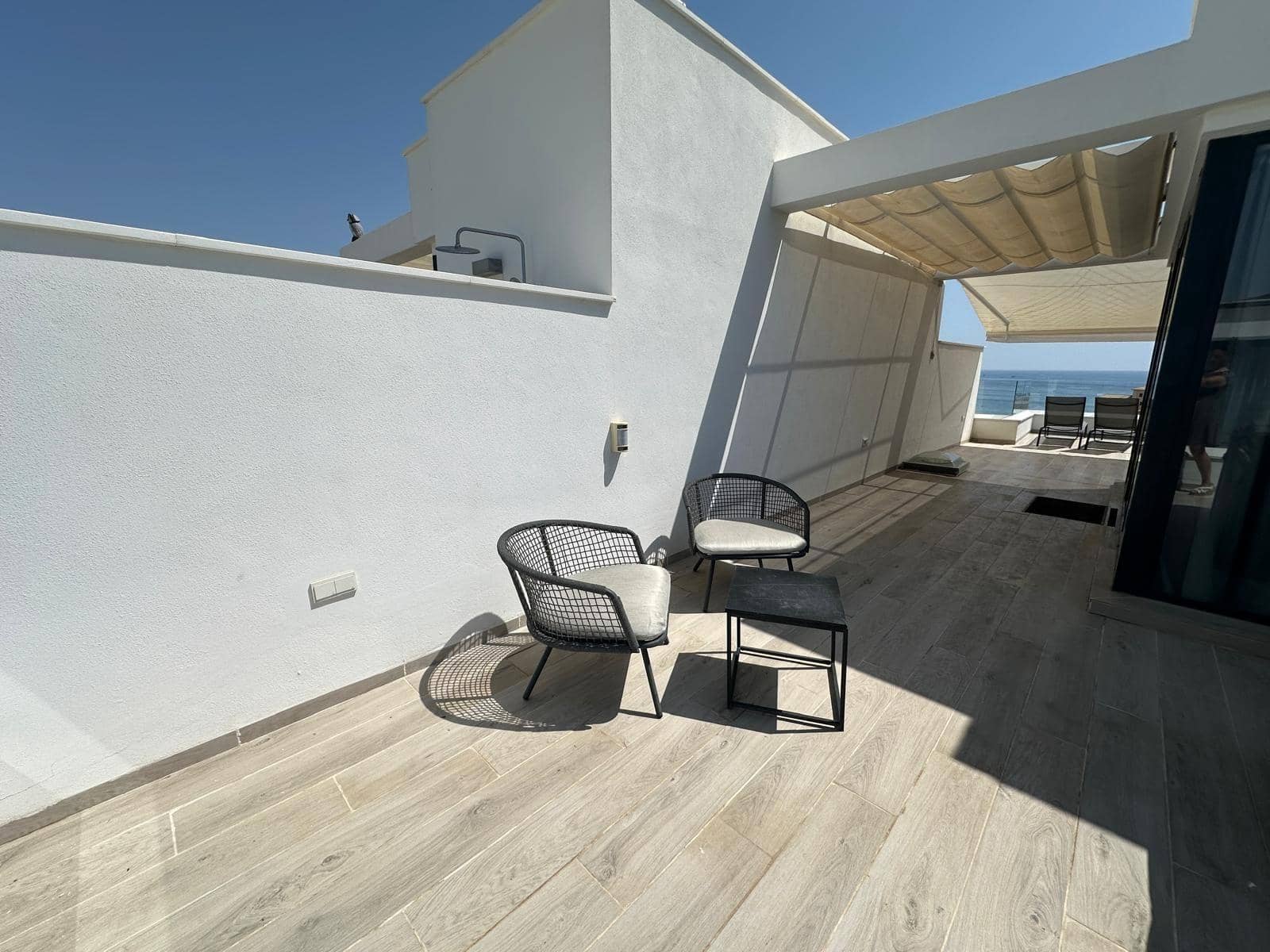 3 soveværelse Semi-Rækkehus til leje i Fuengirola med swimmingpool garage - € 4.400 (Ref: 9519056)