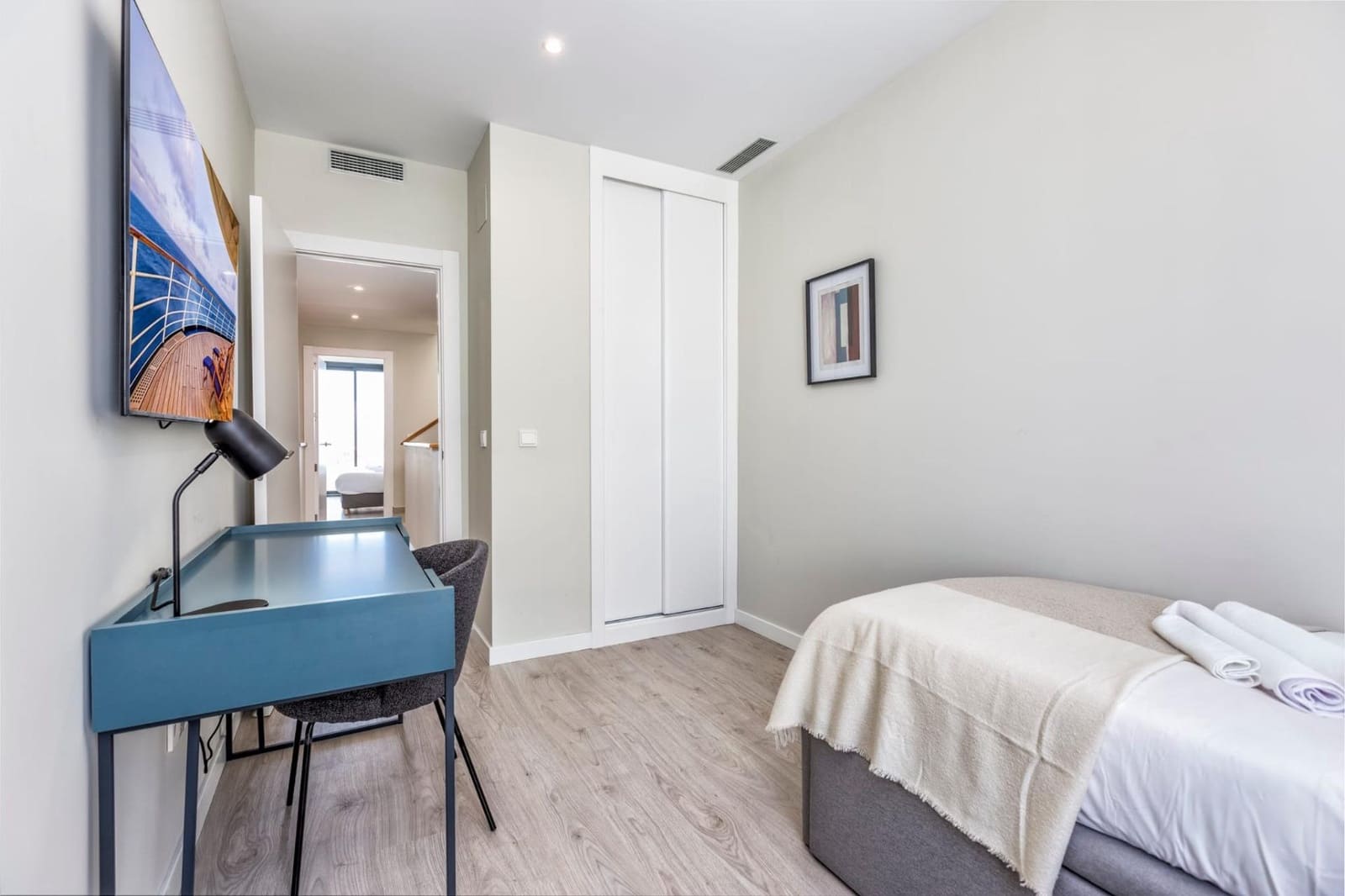 3 soveværelse Semi-Rækkehus til leje i Fuengirola med swimmingpool garage - € 4.400 (Ref: 9519056)