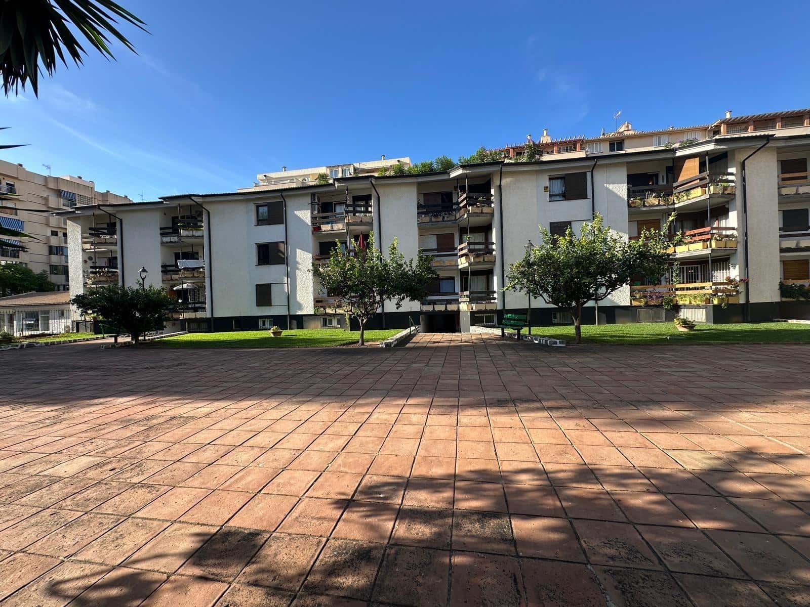 Apartamento de 1 habitación en Fuengirola en alquiler - 1.000 € (Ref: 9548379)