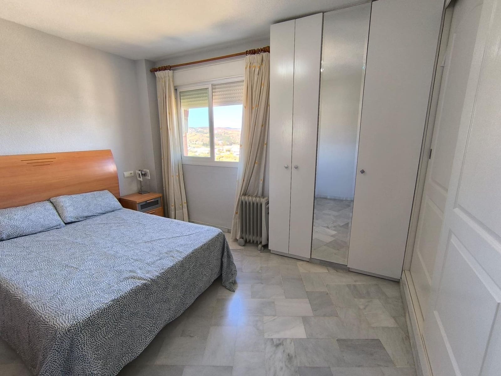 1 soverom Leilighet til salgs i Mijas med svømmebasseng garasje - € 215 000 (Ref: 9561938)