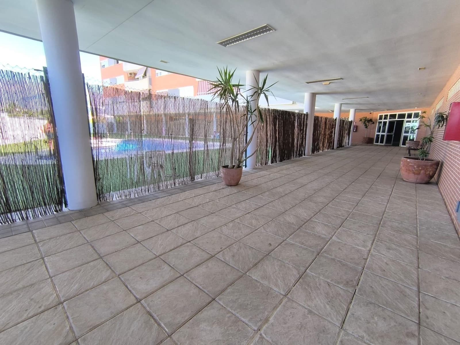 1 soverom Leilighet til salgs i Mijas med svømmebasseng garasje - € 215 000 (Ref: 9561938)