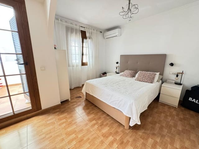 4 soveværelse Rækkehus til salg i Castillo Sohail, Fuengirola med swimmingpool - € 690.000 (Ref: 9568813)