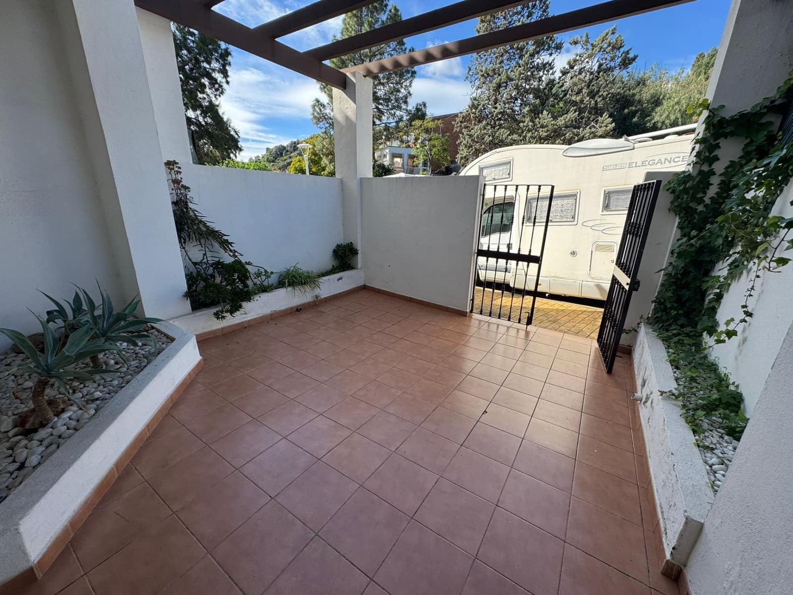 1 sypialnia Apartament na sprzedaż w Fuengirola z garażem - 242 000 € (Ref: 9583023)